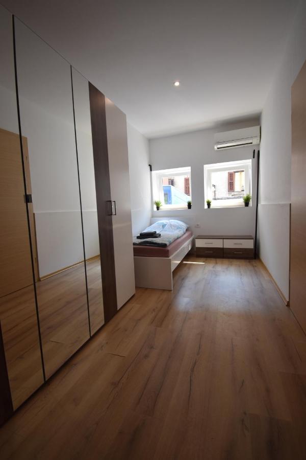 City Core Apartment Koper Eksteriør billede