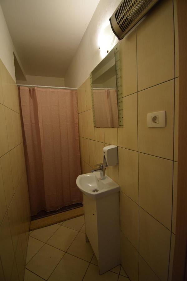 City Core Apartment Koper Eksteriør billede